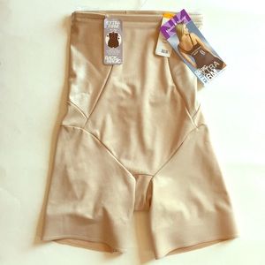 NWT EXTRA FIRM HI WAIST THIGH SLIMMER NO SLIP SZ S